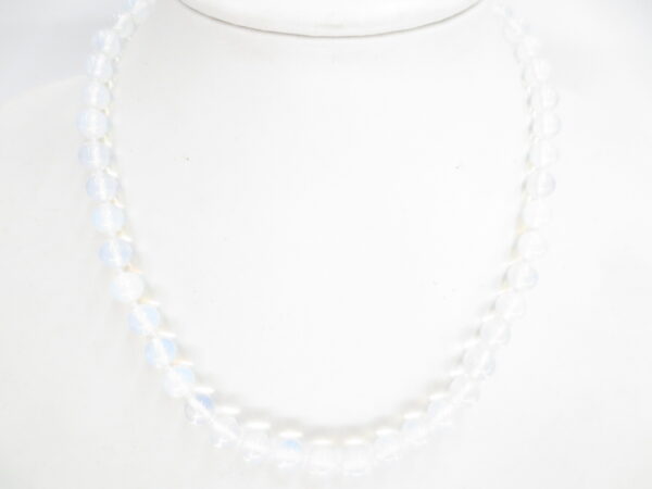 0,8cm stone beads necklace opalite