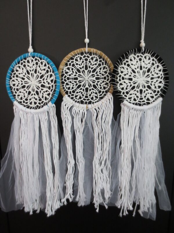 13cm crochet Dreamcatcher with wisps ( 3pcs)