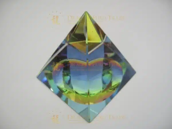 Crystal pyramide colored 5x5