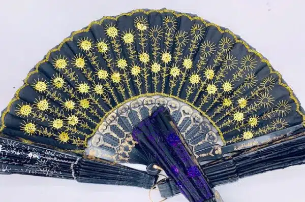 Hand fan Wholesale - Flower mixed Black