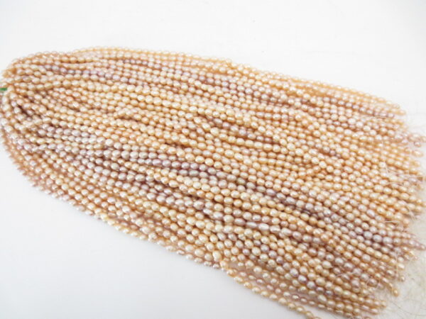 Large pearl beads