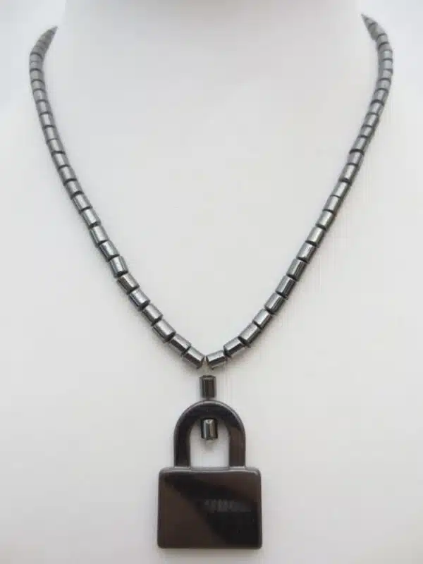 Lock necklace