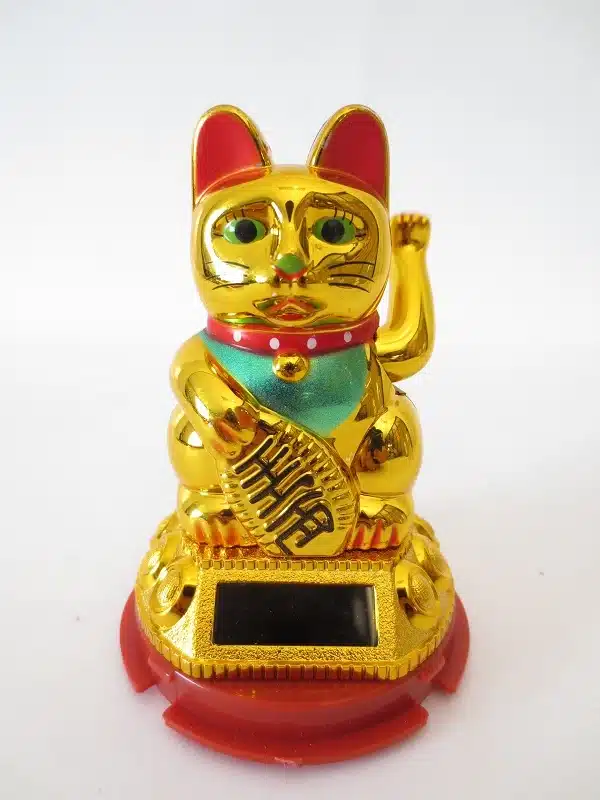 Lucky Cat solar light Gold (small)