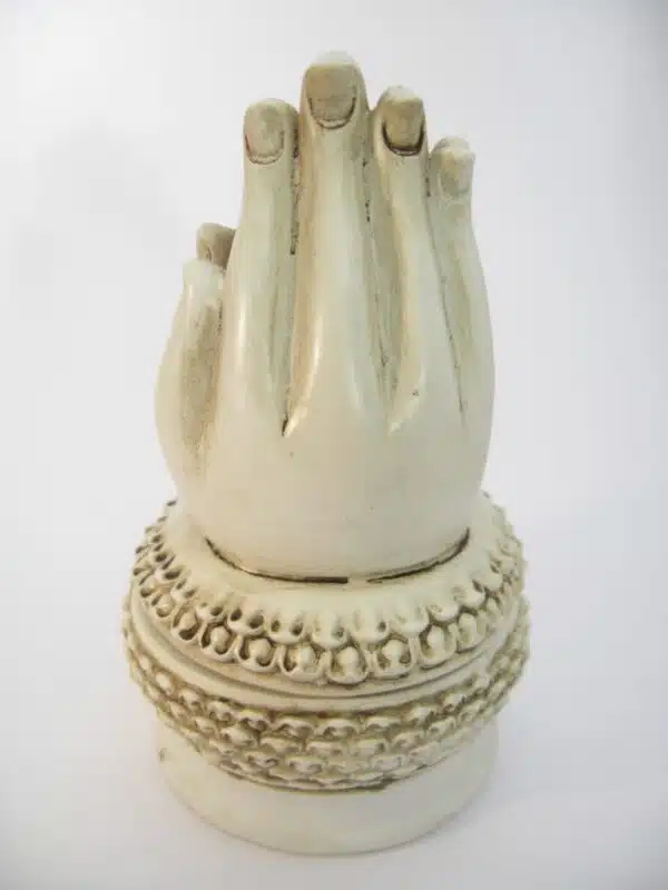 Meditation hands incense/conesburner white