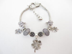 Pandora bracelet clover silver