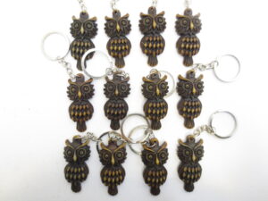 Polystone owl keychain set of 12 brown