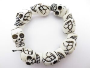 Skull bracelet white