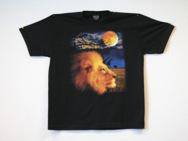 T-shirt lion