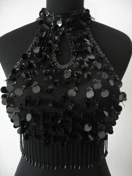 Top with pajettes (black)