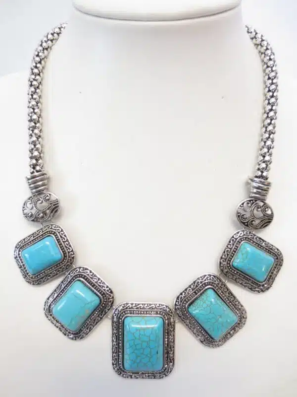 Turquoise necklace & earring set G