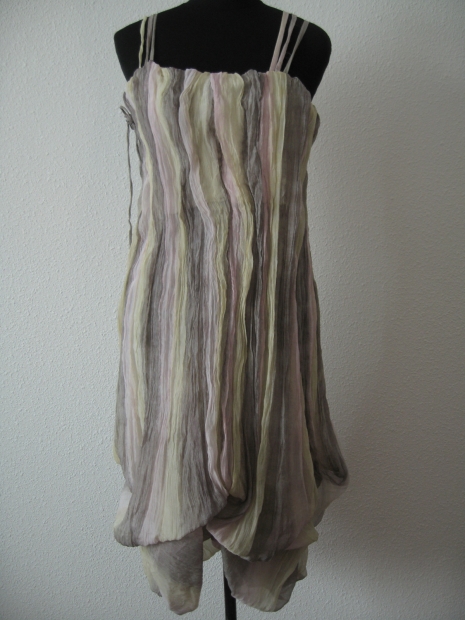 Wrinkle dress I