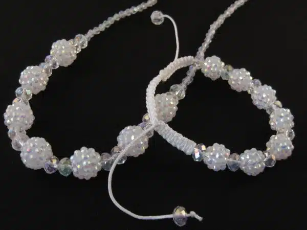 Imitation Shamballa bracelet & necklace set white