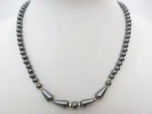 neckalce with one black bead