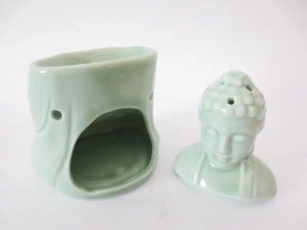 Jade meditation Buddha oilburner luxury