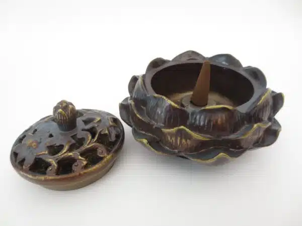 Lotus incense/conesburner brown/gold