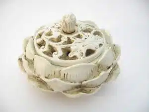 Lotus incense/conesburner white