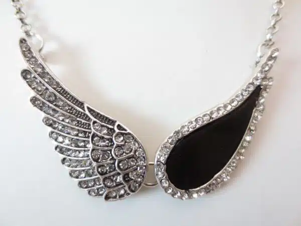 Silver Wing Neckace silver/black