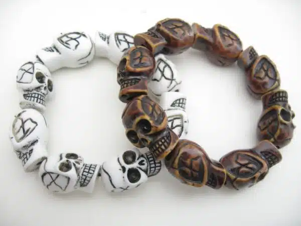 Skull bracelet white