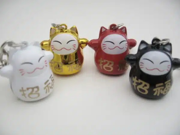 Wholesale - Lucky cat metal keyhanger II (12 pcs)