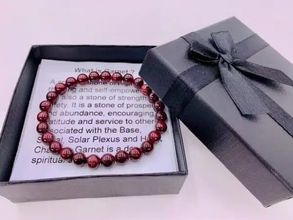 8mm Gemstone Bracelet with Gift Box - Garnet