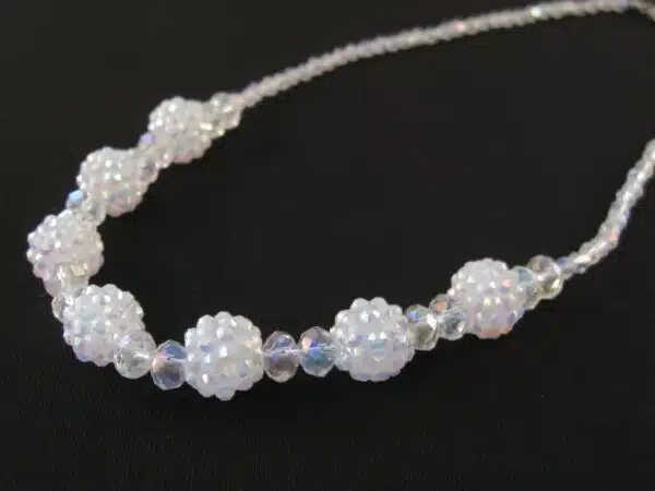 Imitation Shamballa necklace white