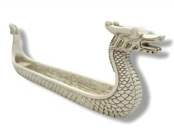 Incense holder dragonboat white