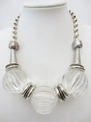 necklace transparent