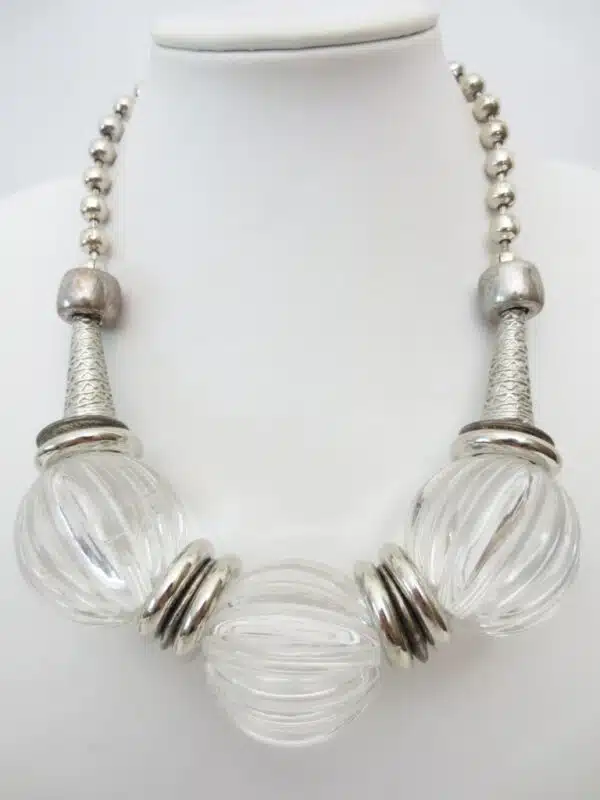 necklace transparent