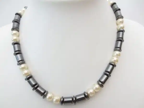 white/black necklace