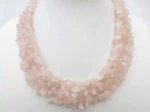 Wide Mineral Necklace Rosequartz