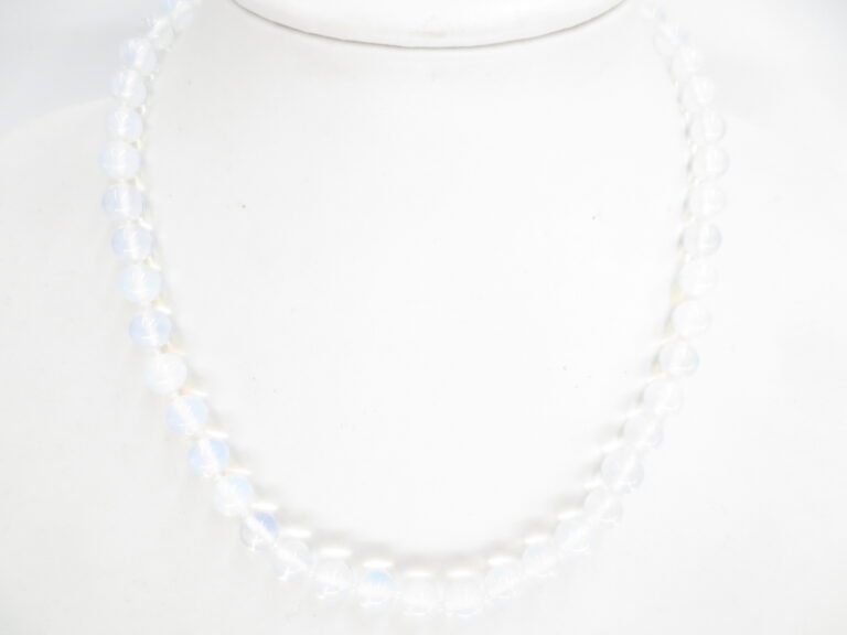 0,8cm stone beads necklace opalite