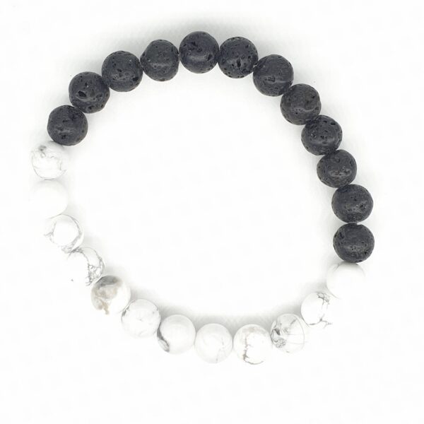 8mm Yin Yang Bracelet with Gift Box - Howlite and Lava Stone