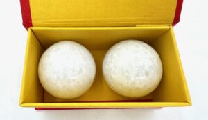 Meridian Balls Marble White - 4 cm