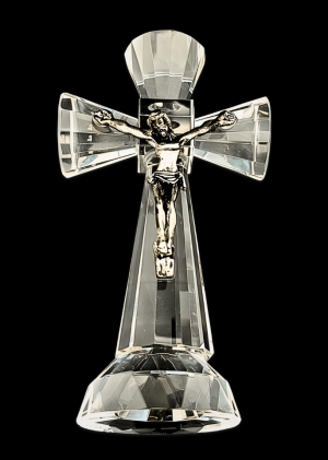 Crystal Glass Crucifix with Jesus – 13.5 cm