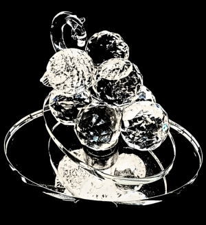 Crystal Grapes on Turning Scale Large