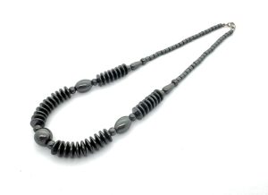 Elegant Stacked Plate Hematite Necklace
