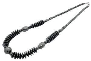 Elegant Stacked Plate Hematite Necklace